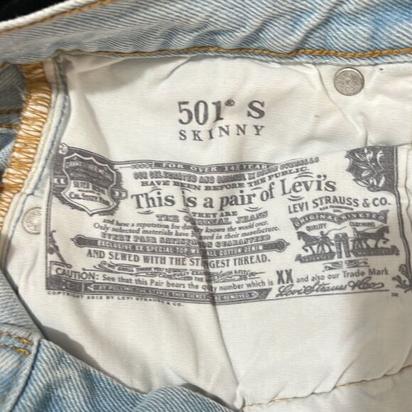 Levi’s 501 Skinny High Rise Light Wash Button Fly Front Jeans Size 26 X 30 - Picture 10 of 12
